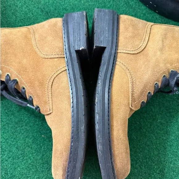 FRYE AND CO. Tan Suede Men's Boots - Picture 7 of 7